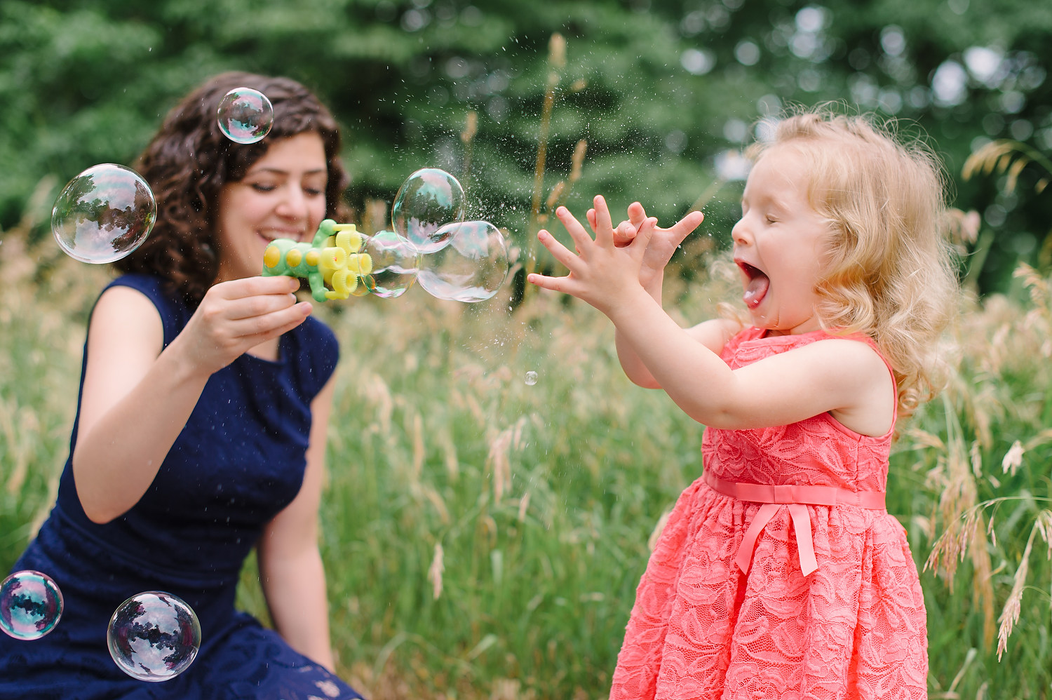 Wellesley College family wedding photo session 13