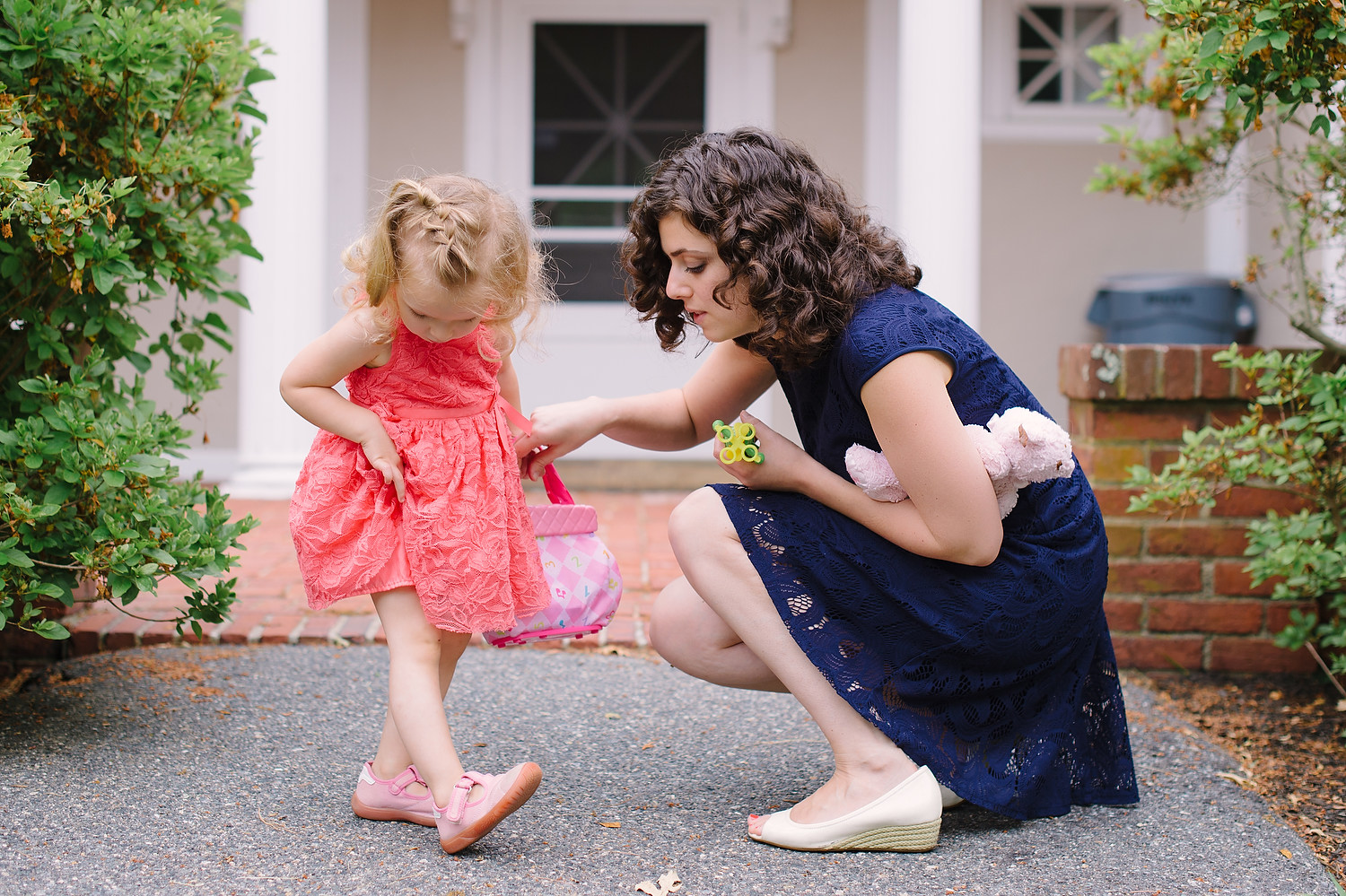 Wellesley College family wedding photo session 23