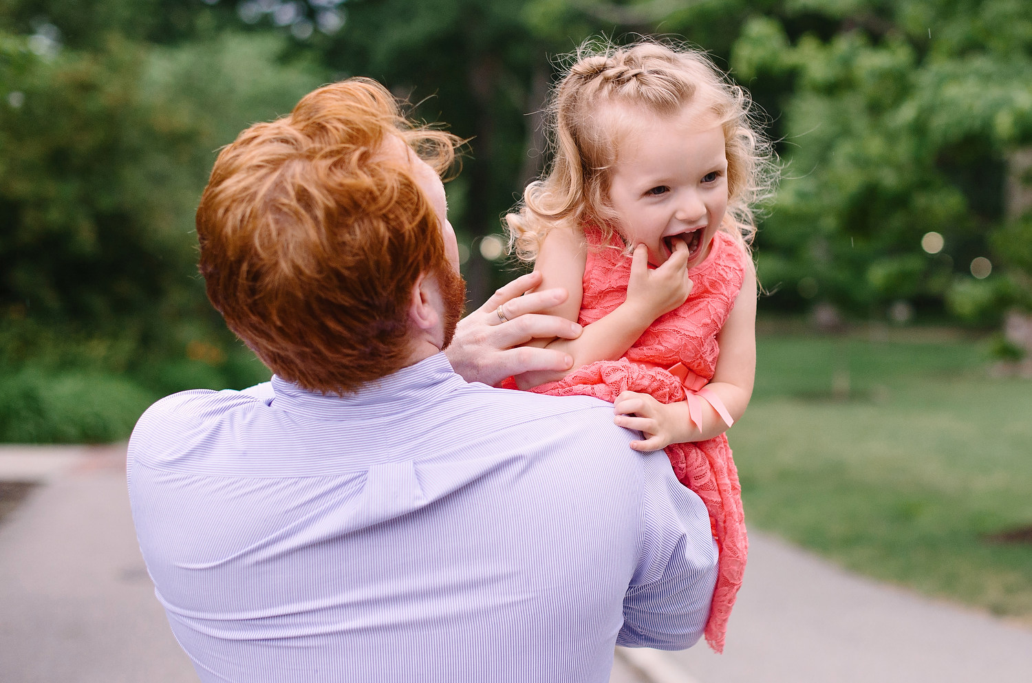 Wellesley College family wedding photo session 65